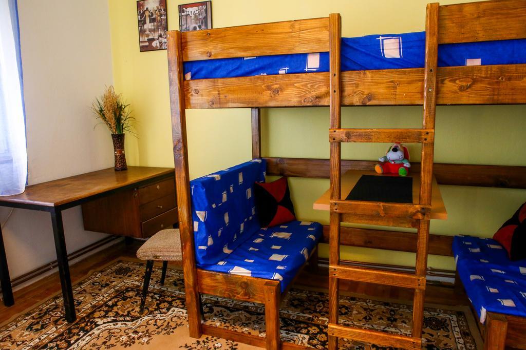The Comfy Hostel Σκόπια Δωμάτιο φωτογραφία